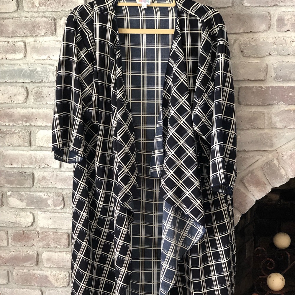 Lularoe Shirley